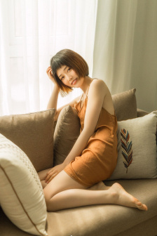 翁虹三级喂奶电影徐锦江